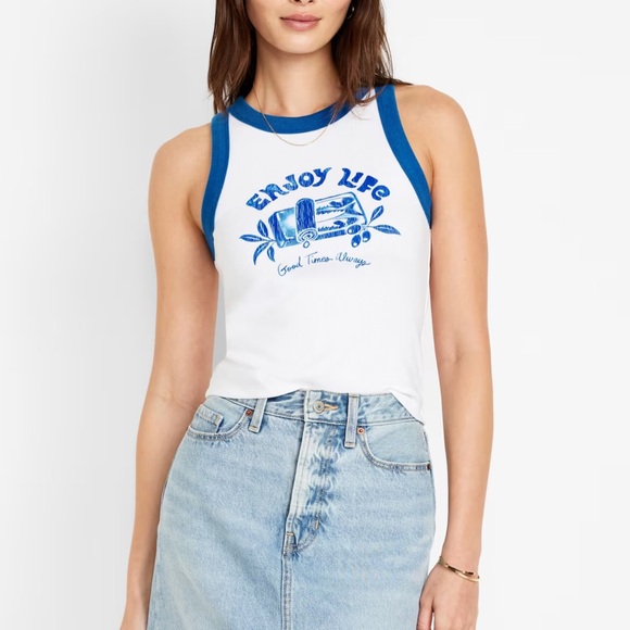 NWT OLD NAVY Graphic Crop Tank Top Color: White Lilies - Picture 2 of 5